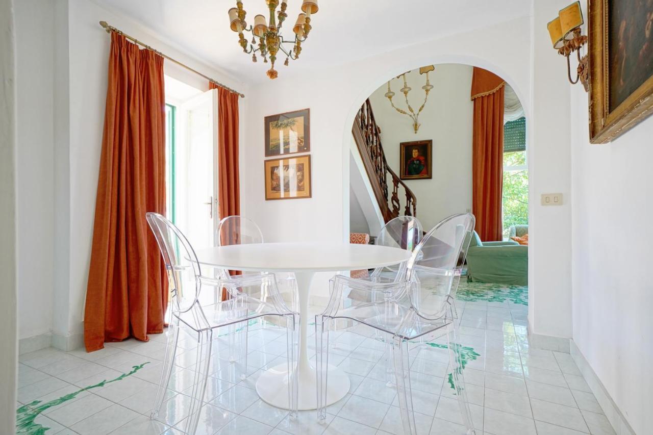 Charming Villa Capri Eksteriør billede