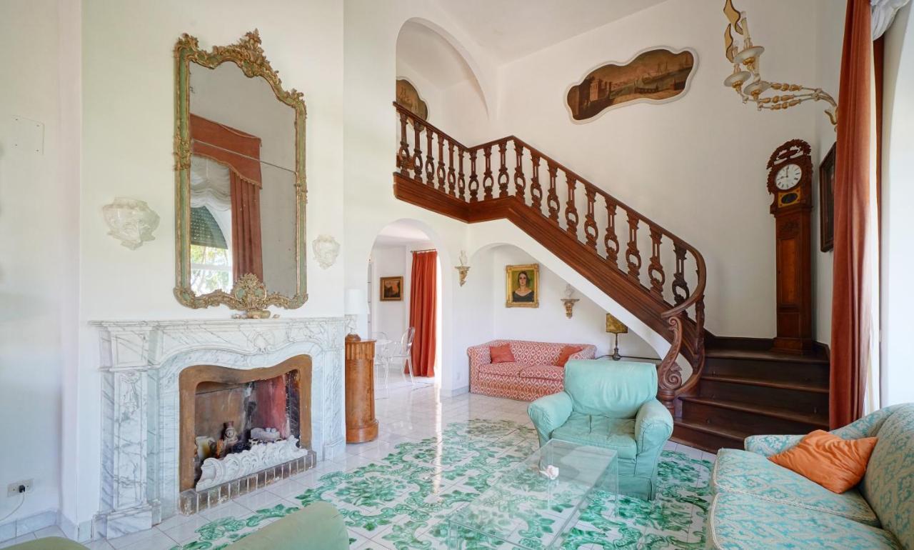 Charming Villa Capri Eksteriør billede