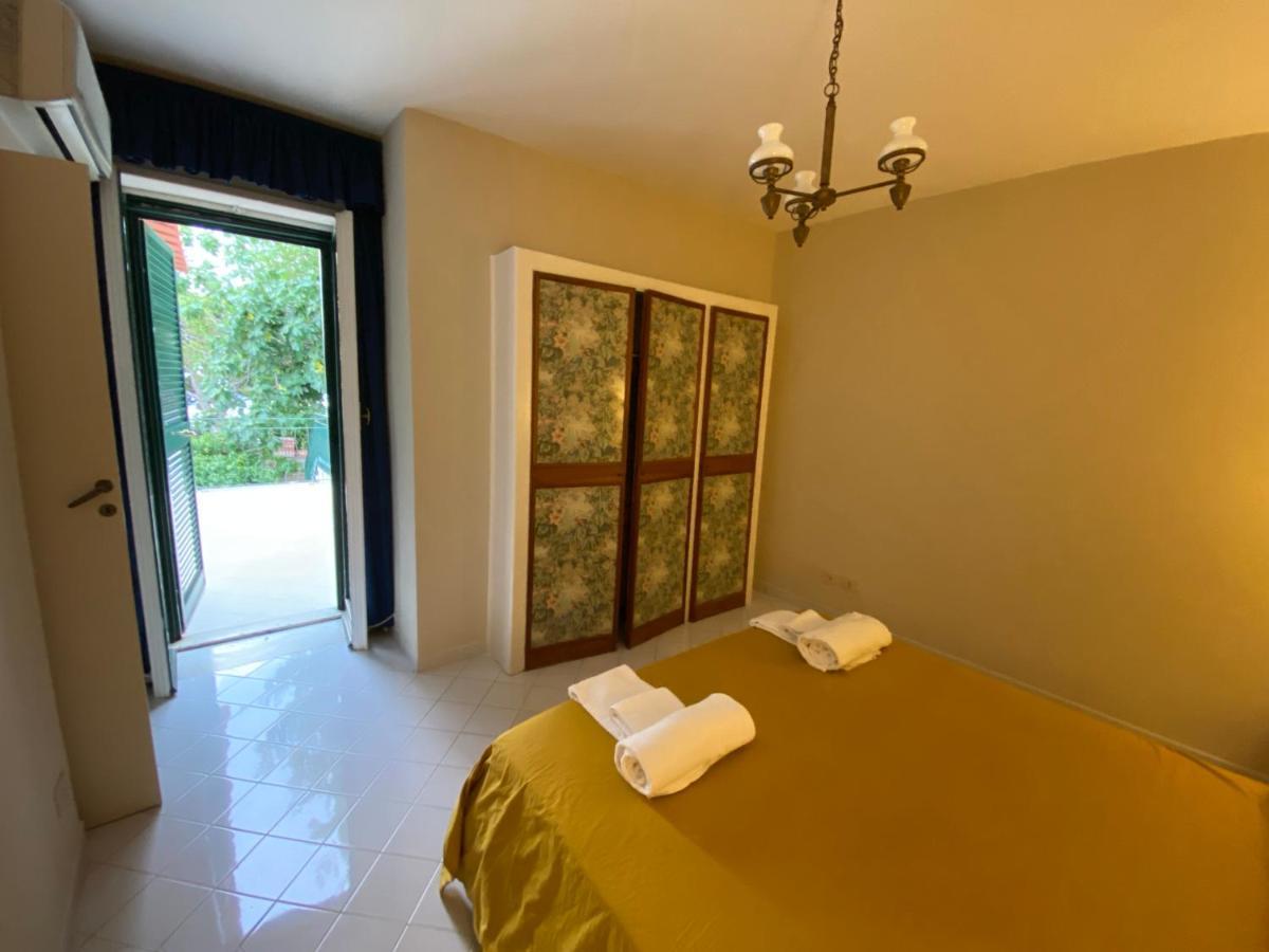 Charming Villa Capri Eksteriør billede